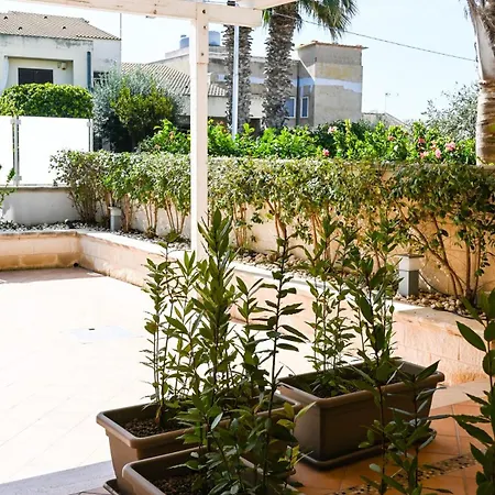 Comfort And Relaxation 200 M From The Sea * Скольитти